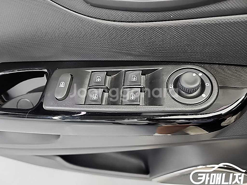 르노코리아(삼성) QM3 디젤 1.5 RE 중고 QM3 디젤 1.5 RE 중고차--6