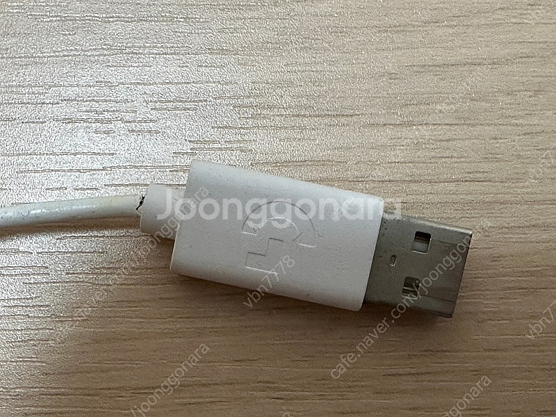 로지텍 G102 게이밍 마우스 판매합니다--2