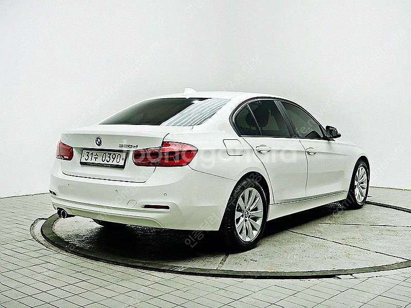 BMW 3시리즈 중고 BMW 320d 중고승용차 3시리...--5