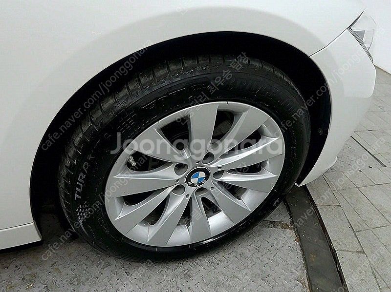BMW 3시리즈 중고 BMW 320d 중고승용차 3시리...--8