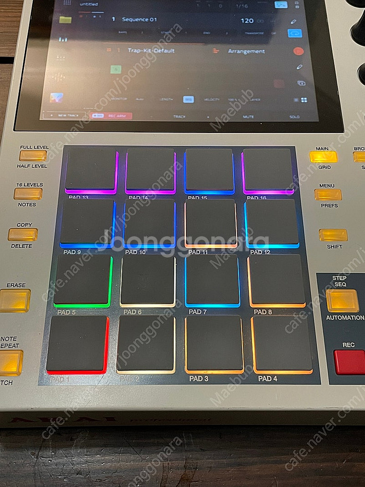 akai mpc one retro 판매합니다--3