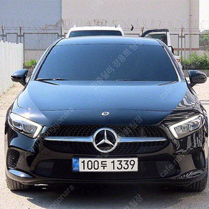 벤츠 인증중고 A클래스 중고차 2020년식 38,870km A250 4MATIC 세단 자동차 중고