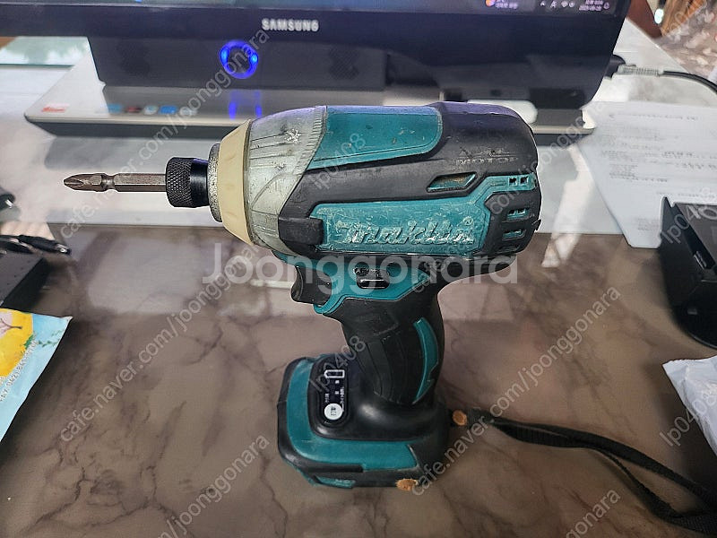 마키다 정품 TD147D 전동임팩 18V--0