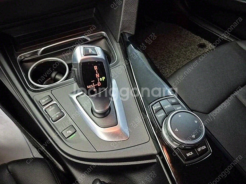 BMW 3시리즈 중고 BMW 320d 중고승용차 3시리...--9