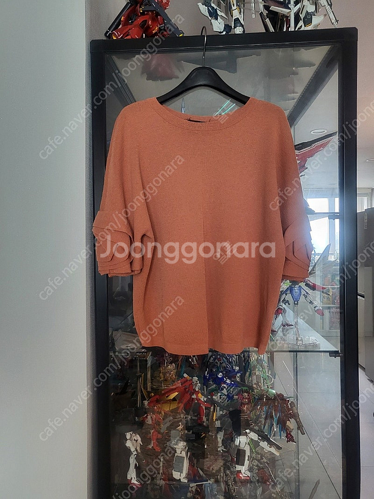 24 랑방 울 블랜드 패널 슬리브탑--5