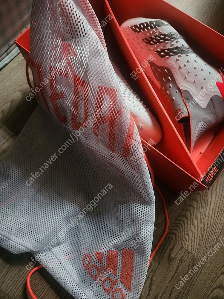 아디다스 프레데터 팝니다--4