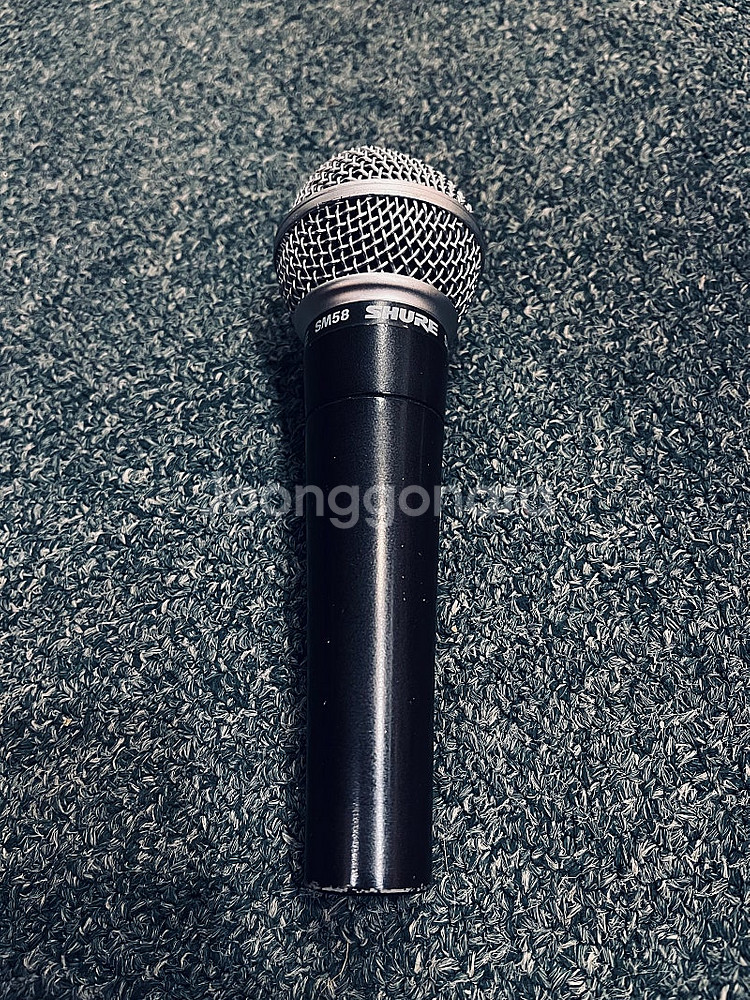 SM58 마이크 (9만원)--1