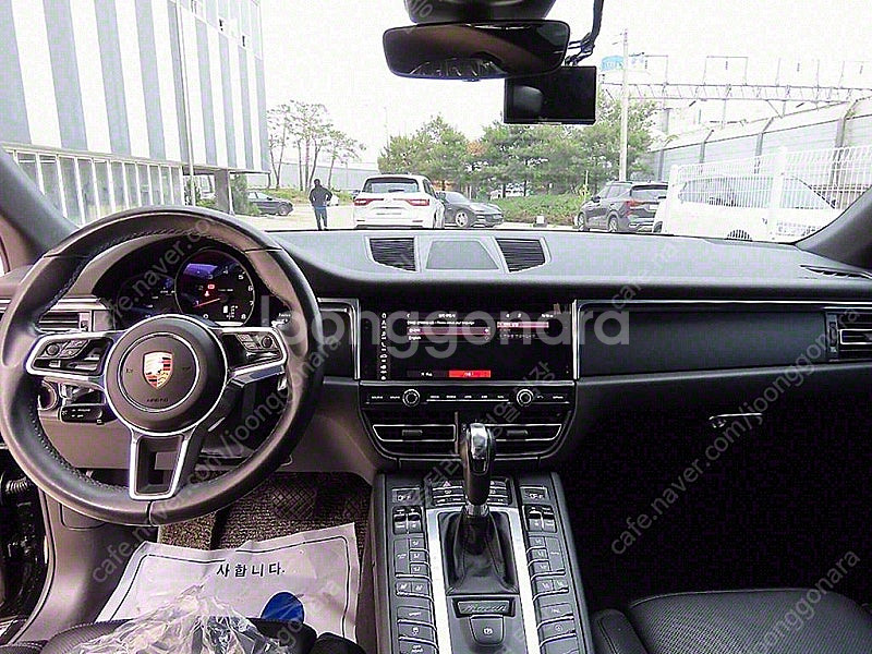포르쉐 마칸 중고차 할부가능 검정색 2020년식 57,...--8