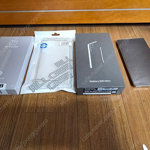 갤럭시 s25울트라 자급제 512 박스풀 판매합니다