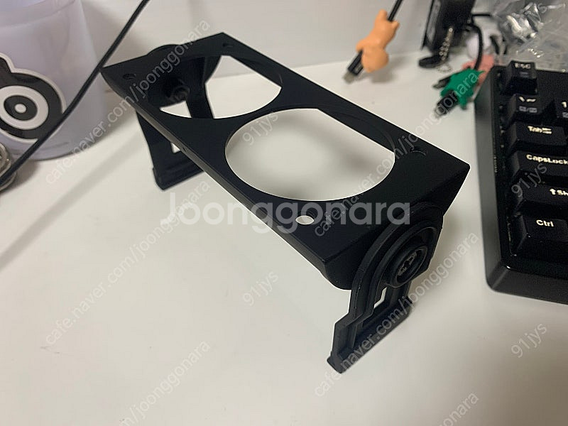 램60mm쿨러 브라켓 팝니다 미사용--0