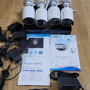 YESKAMO 예스카모 300만화소 4채널 실내외용 일체형 POE CCTV 카메라 세트(무선)