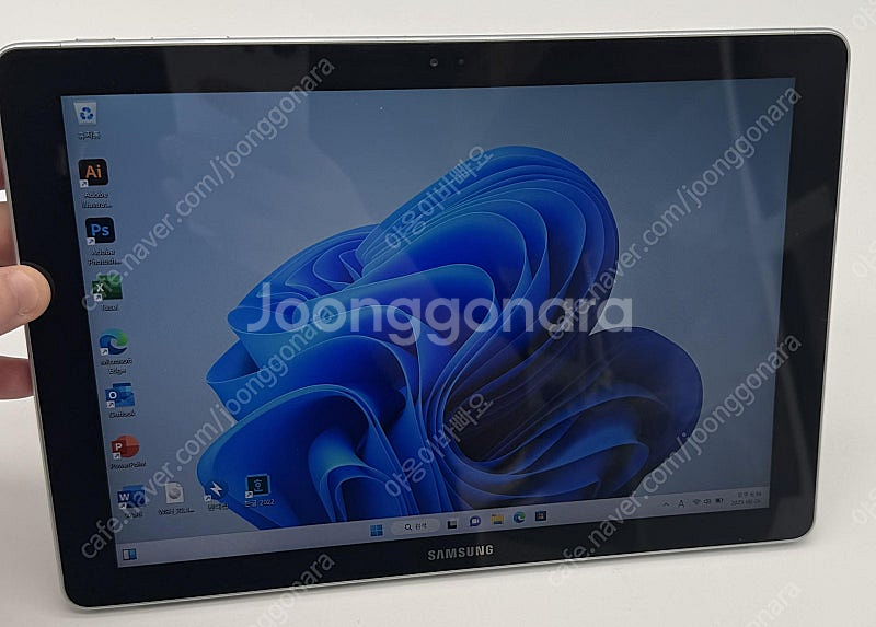 [삼성전자] 갤럭시북 10.6 SM-W620 / m3-...--0