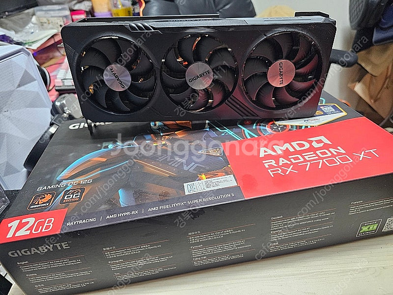 기가바이트 rx7700xt 팝니다--0