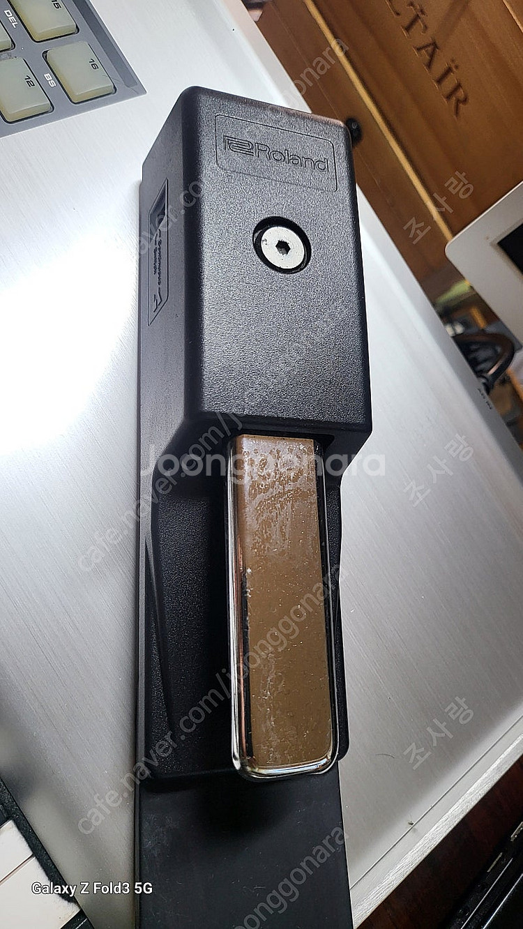 로랜드 팬덤x8 88해머 신디사이져 팝니다--4