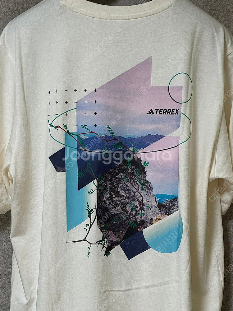 아디다스 테렉스 백 그래픽 티셔츠--3