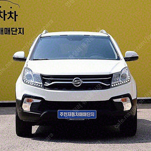 코란도C 중고 코란도C 중고차 흰색 2017년식 2.2 RX 4WD 고급형 중고차직거래카페