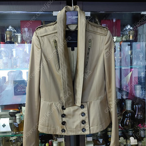 버버리 프로섬 자켓 ---- 디올옴므 생로랑 셀린느 발망 구찌 에르메스 베르사체 돌체앤가바나 루이비통 프라다 톰브라운 막스마라 샤넬 블루종 점퍼 파카 코트 수트 양복 블레이저