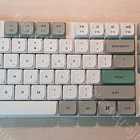 키크론 K5 PRO MAX 무선 매크로 슬림 로우프로파일 기계식 키보드 쉘화이트, 바나나축