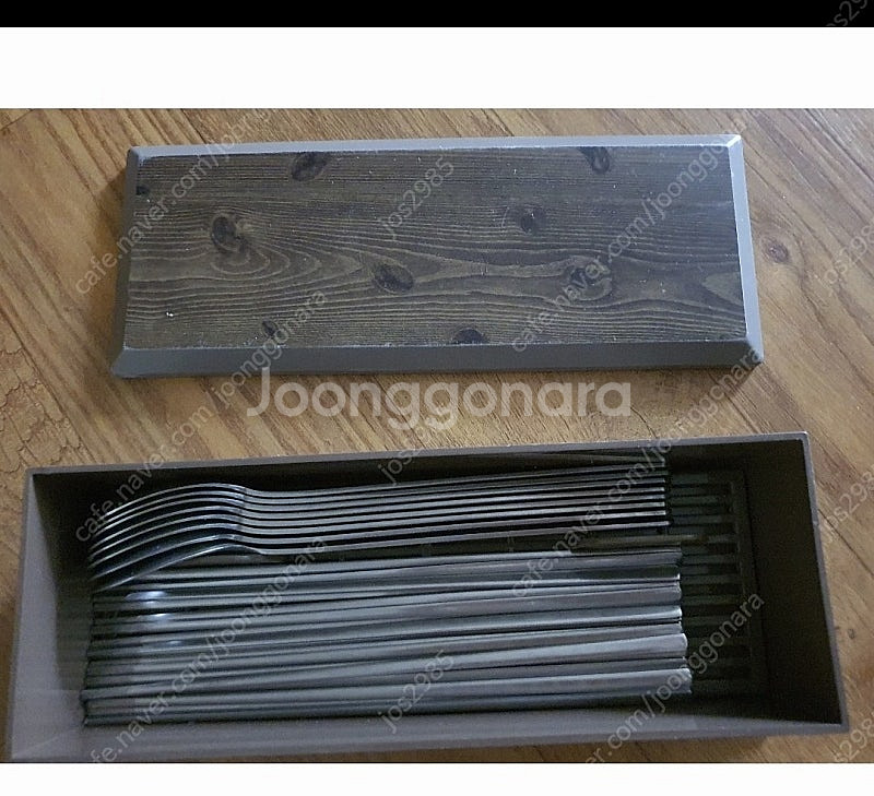수저통+숟가락8개+젓가락10개 저렴하게1만5천원 그외 ...--0