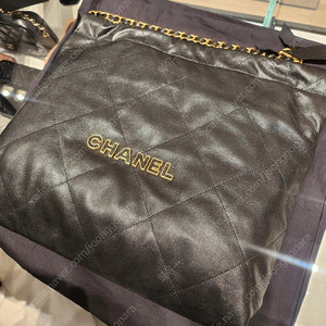 (새상품) 샤넬 22백 미디움