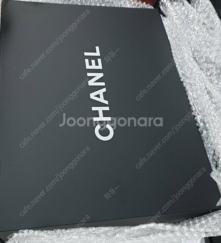 (새상품) 샤넬 22백 미디움--1