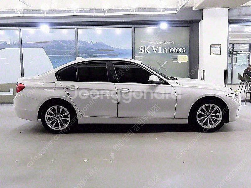 BMW 3시리즈 중고 BMW 320d 중고승용차 3시리...--4