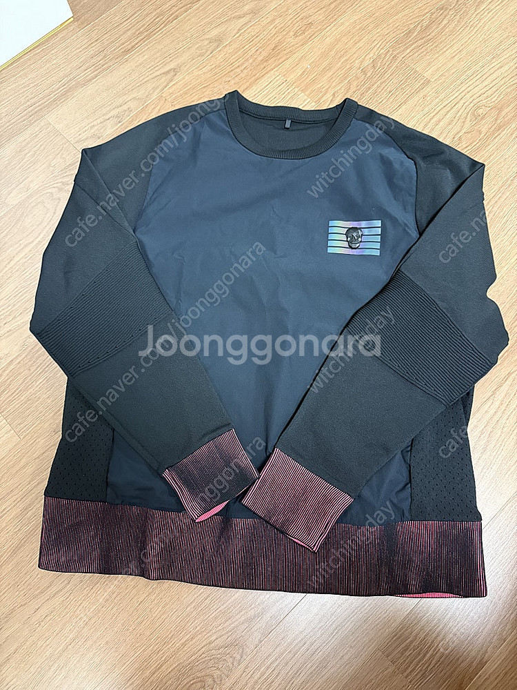 어메이징크리 남성 상의 2XL 판매합니다.--0