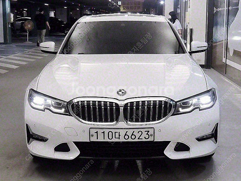 BMW 3시리즈 중고 BMW 3시리즈 중고차 할부 흰색...--3