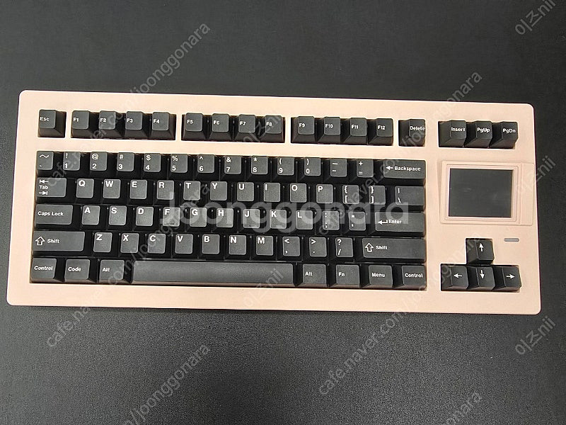 D82PRO PINK 핑크--0