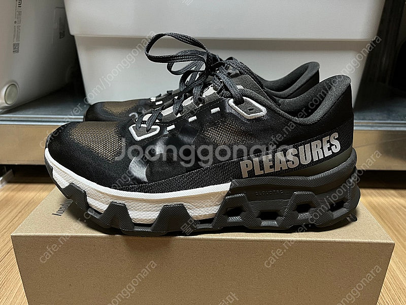 온러닝 클라우드 몬스터 하이퍼 플레져스 더루프 러닝 서...--0