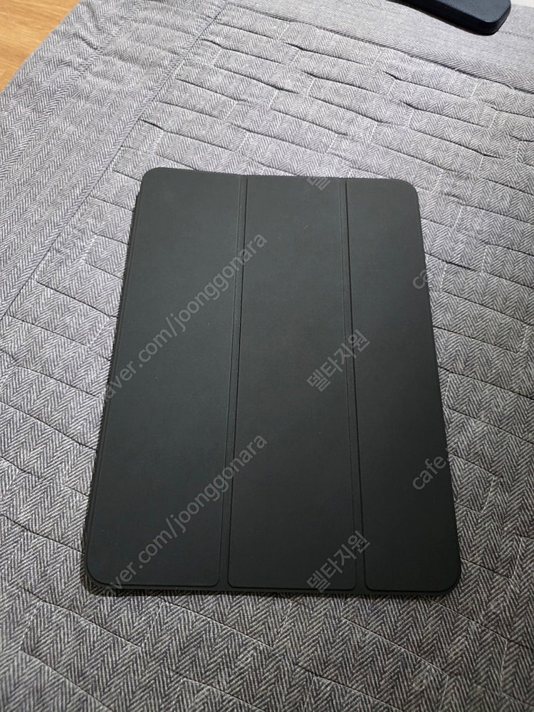 아이패드 에어 5세대 (M1) 256GB 셀룰러 버전 팝니다.--3