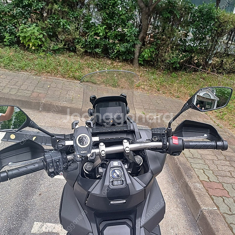 혼다 ADV350 23년식 적은키로스--2