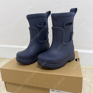 UGG 어그 유아 레인부츠 장화