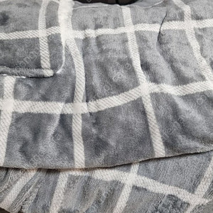 이메텍 전기담요 110x150 (택배비 포함 5만 원)