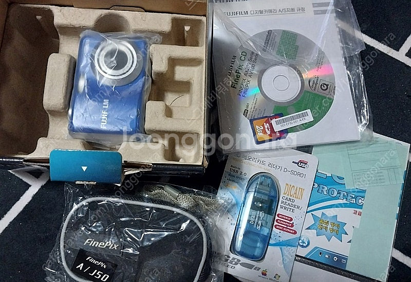 옛날 레트로 디지털카메라 디카 후지필름 파인픽스 AV1...--2