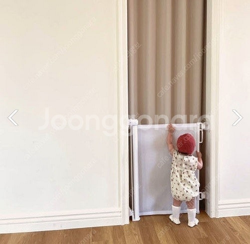 어뜌 롤링스크린 5세대 화이트 안전문 유아 펜스 안전가...--2