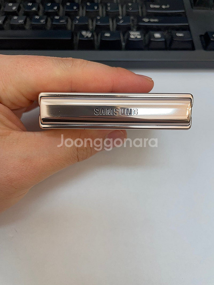 갤럭시Z플립4 핑크골드 512GB 무잔상 상태좋은 중고...--3