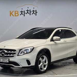 벤츠 인증중고 벤츠 GLA 중고 흰색 2018년식 71,885km GLA220 중고자동차