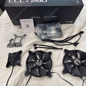 에브가 CLCX 280 CPU 수냉쿨러 판매 합니다