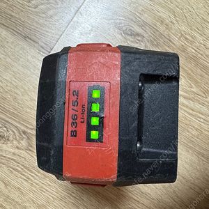 힐티36V 5.2A