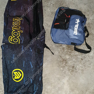 스노우보드 JONES AVIATOR 상태 양호 데크 162센치, 부츠 SALOMON 270미리 ( 50만원 택배시 착불 ).