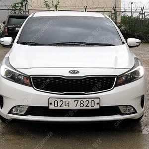 K3 중고차 시세 흰색 2018년식 57,340km 1.6 GDI 트렌디 스타일 믿을만한 중고차