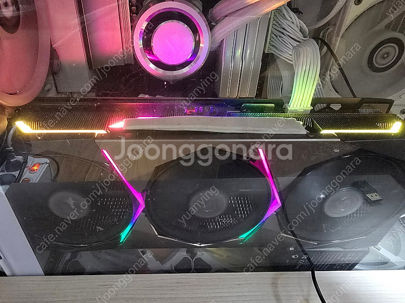 RTX 3090Ti 슈프림X 팝니다--1