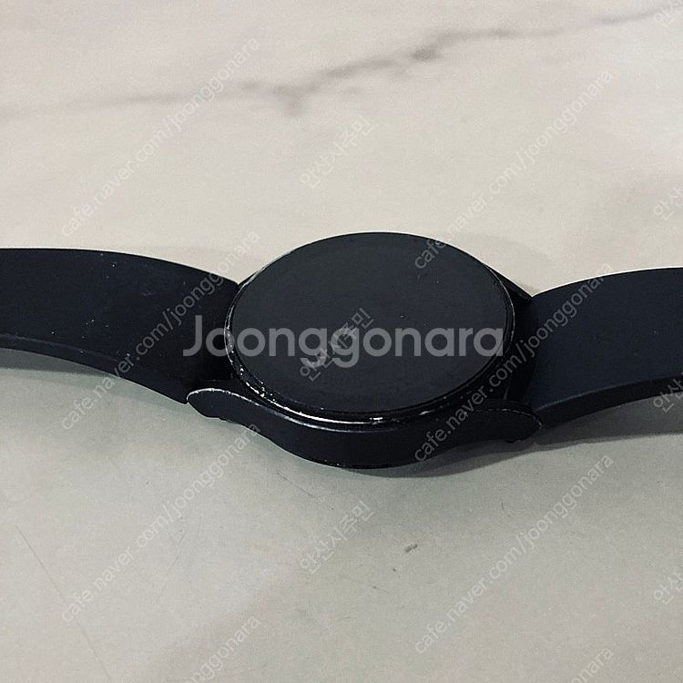 갤럭시 워치5 블랙 40MM 케이블포함 4만5천원 판매...--0