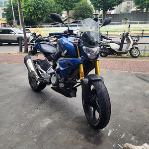 18년식 g310r 판매대차합니다