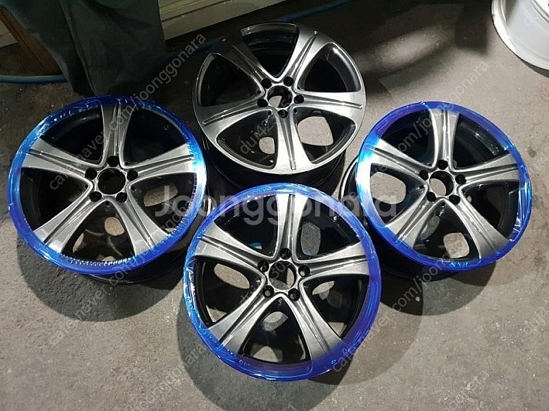 18인치 벤츠 E220D 정품 휠 한대분 50만원--1