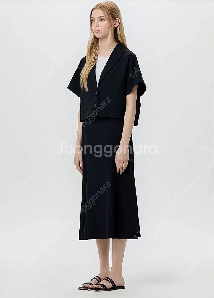 (1회착용)한섬 DKNY 24SS 스팅레이 슬팅리브자켓...--1