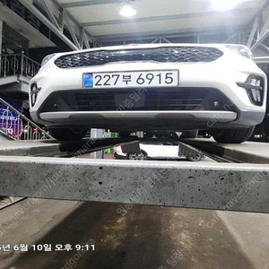 중고차 니로 중고 더 뉴 니로 흰색 2021년식 45,499km 1.6 HEV 프레스티지 개인사업자 차량구매