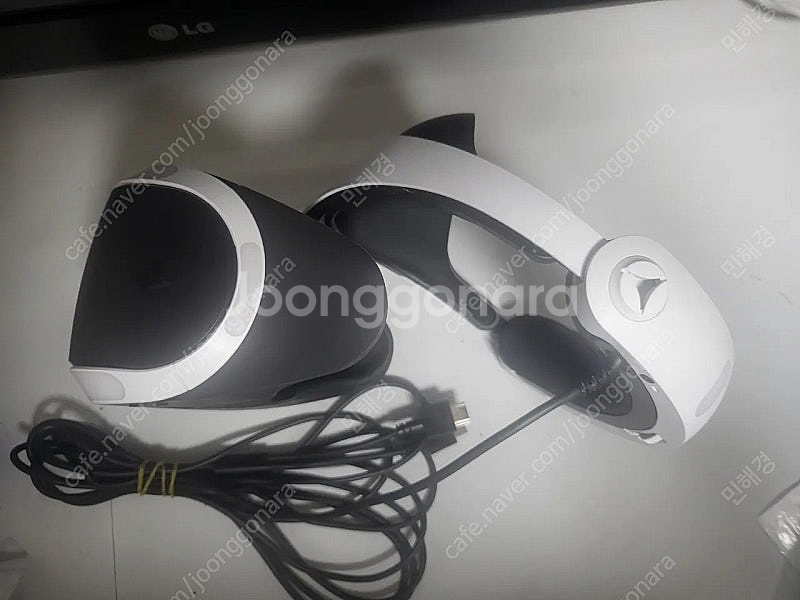 플스 VR 헤드셋, 무브봉 2개 판매합니다--3