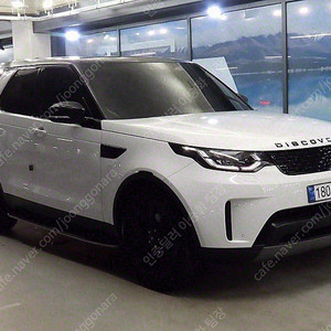 59,517 km 디스커버리5 중고 랜드로버 디스커버리 중고 2.0 SD4 SE 중고자동차 24시간 상담 흰색